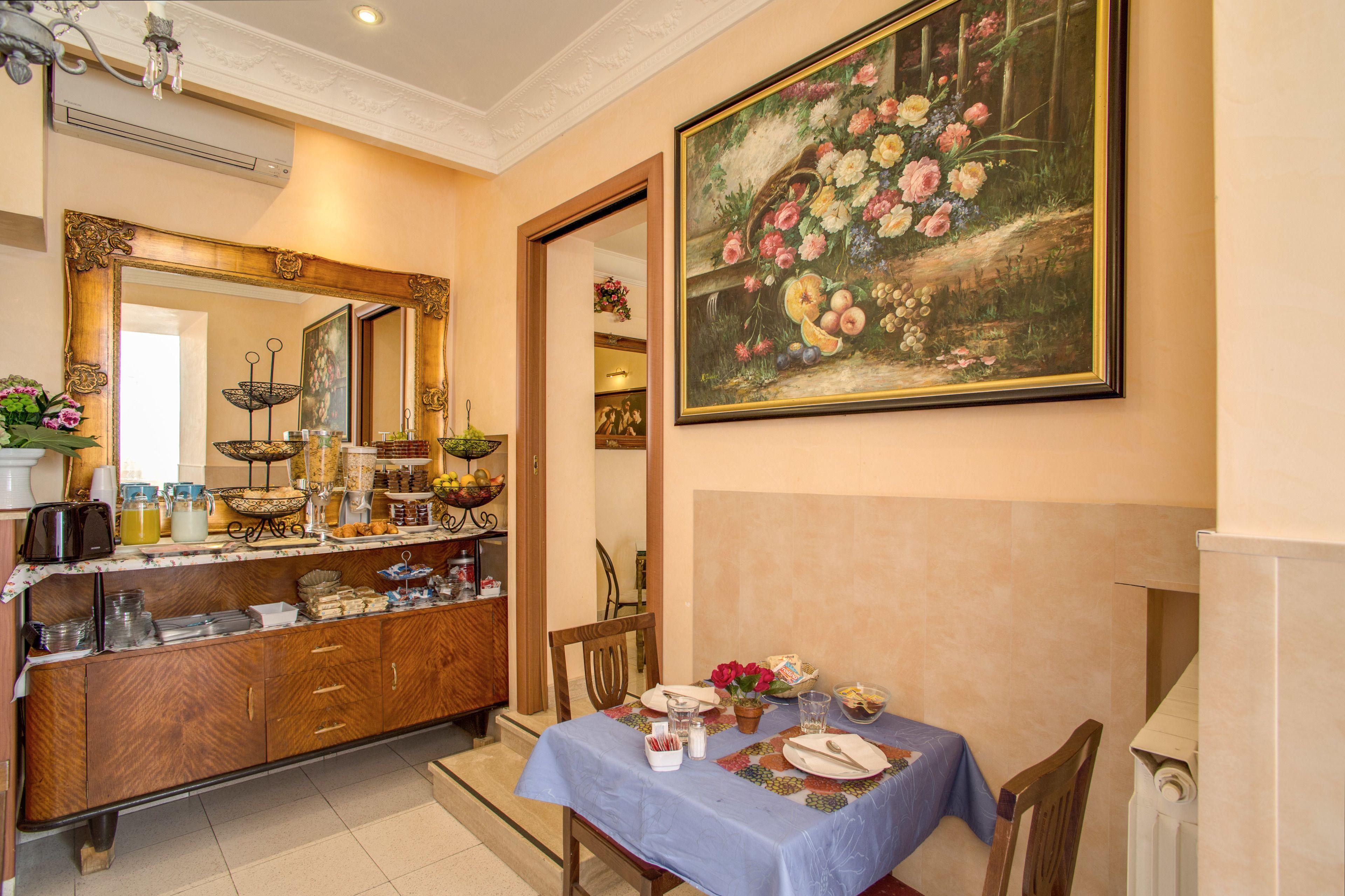 Hotel Caravaggio — Photos 2